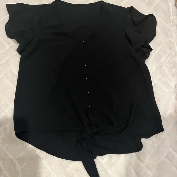 Women's Top- black ruffle on top of should -worn for 2 hrsMint cond. Siz… - Picture 5 of 6